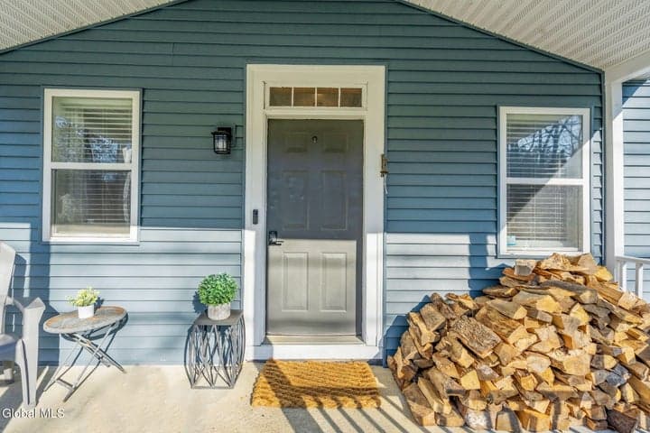 1612 W Glenville Road, Glenville, NY, photo 4