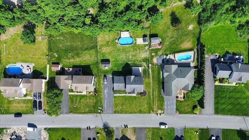 20 Laura Lane, Ravena, NY, photo 4