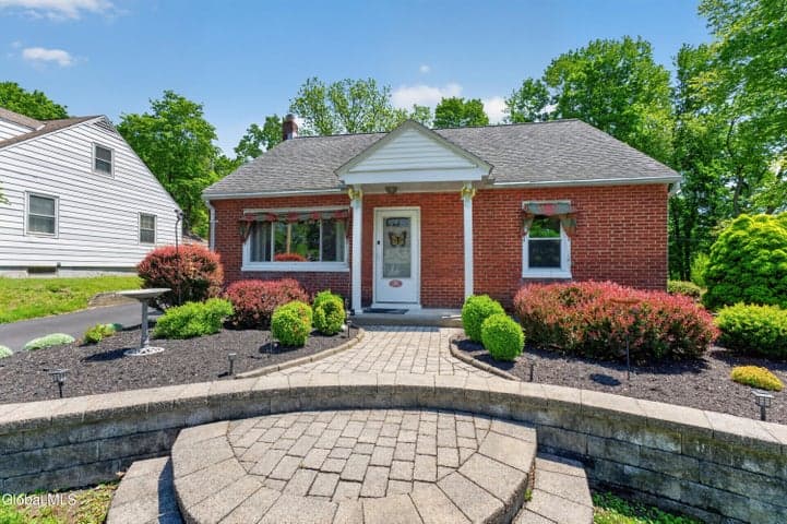20 Bolivar Avenue, Troy, NY, photo 5