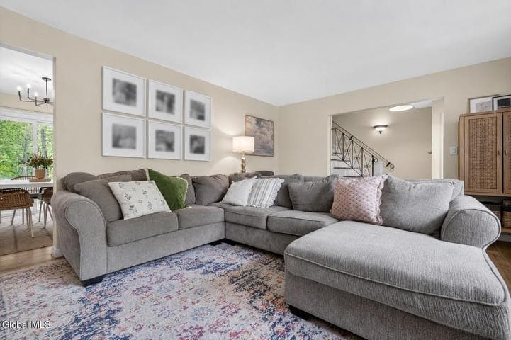18 Michael Drive, Saratoga Springs, NY, photo 5