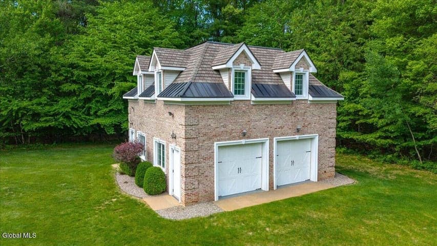 7 Towline Lane, Clifton Park, NY, photo 5