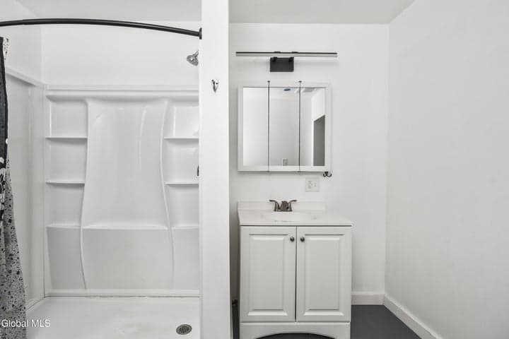 171 Hill Street, Troy, NY, photo 5