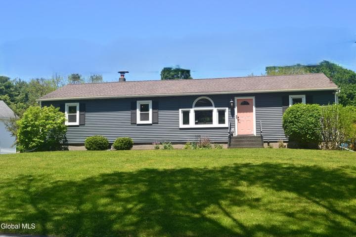 439 Krumkill Road, Bethlehem, NY, photo 1