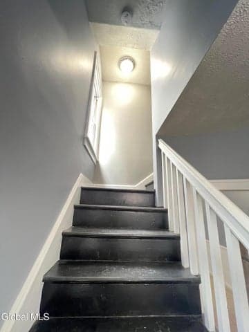 17 Winthrop Avenue, Albany, NY, photo 5