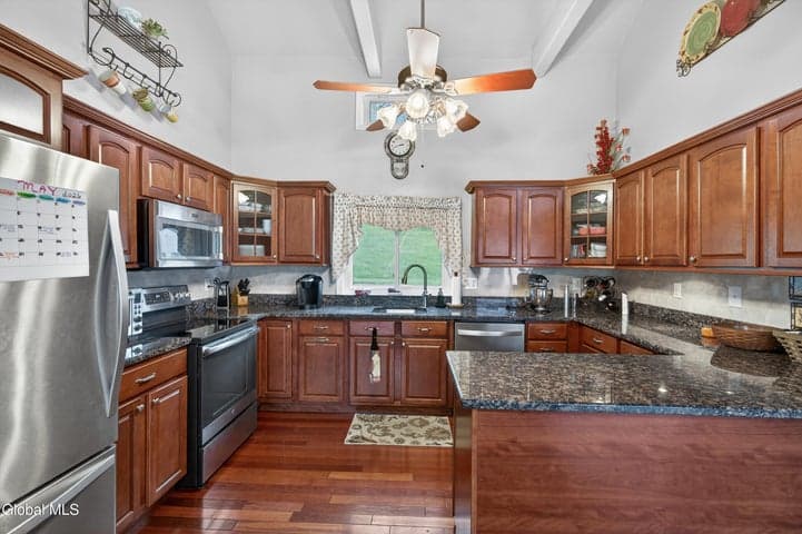 201 Harris Avenue, Mechanicville, NY, photo 2