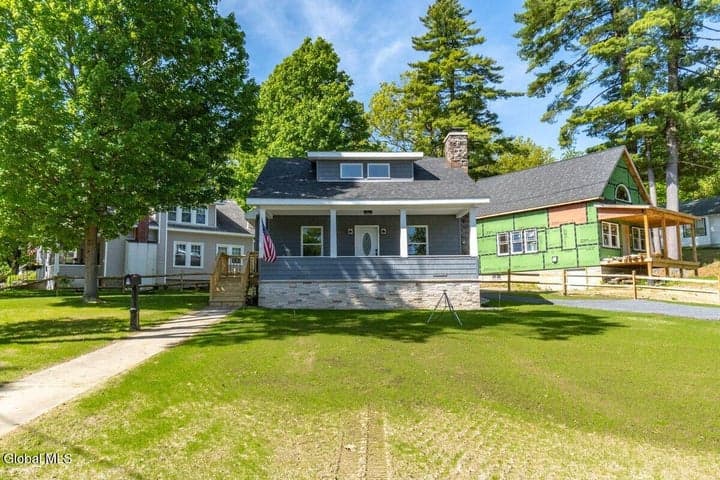 75 McGillis Avenue, Lake George, NY, photo 3