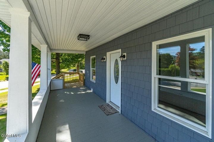 75 McGillis Avenue, Lake George, NY, photo 4