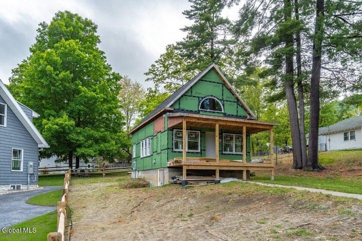 81 McGillis Avenue, Lake George, NY, photo 2