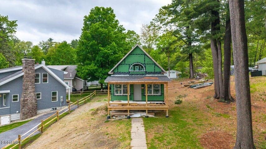 81 McGillis Avenue, Lake George, NY, photo 3