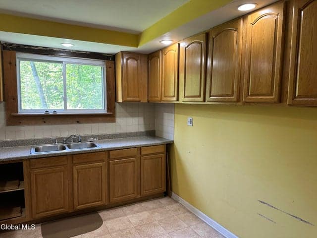 32 Thompson Lane, New Lebanon, NY, photo 3