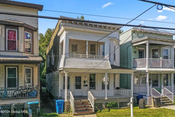 88 Woodlawn Avenue, Albany, NY, photo 2