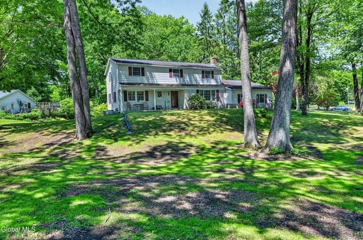 9 Hearthside Drive, Clifton Park, NY, photo 4