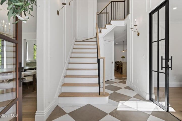 8 Emmons Drive, Clifton Park, NY, photo 5