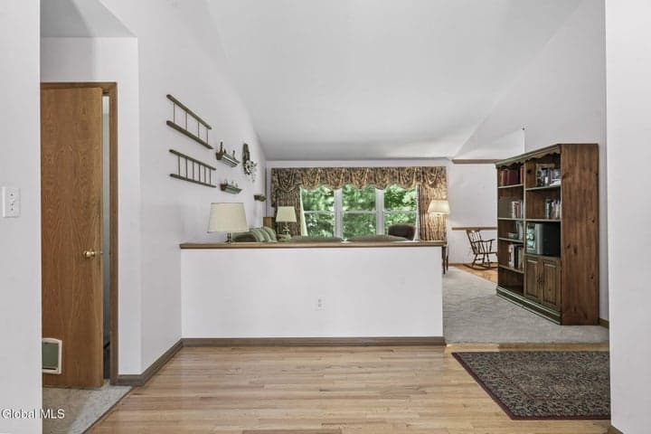 812 Al Constantino Drive, Schenectady, NY, photo 5
