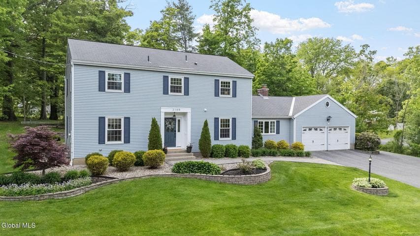 2109 Orchard Park Drive, Niskayuna, NY, photo 1