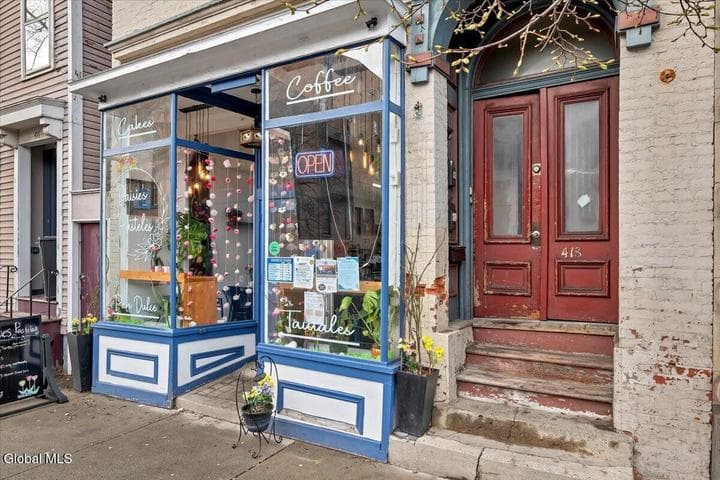 418 Madison Avenue, Albany, NY, photo 4