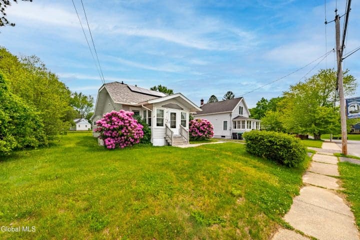 6 Campbell Avenue, Castleton-on-Hudson, NY, photo 4