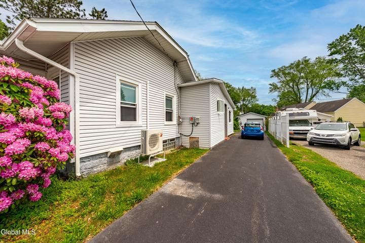 6 Campbell Avenue, Castleton-on-Hudson, NY, photo 5