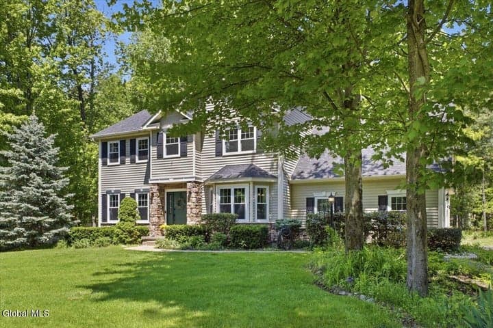 2 Sheffield Road, Wilton, NY, photo 4