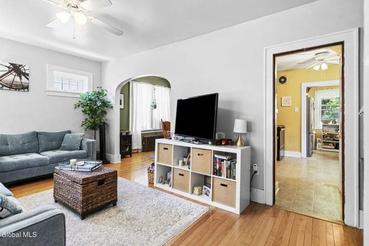 123 N Toll Street, Scotia, NY, photo 5