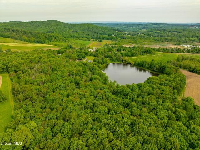 62 Tybush Lane, Brunswick, NY, photo 3