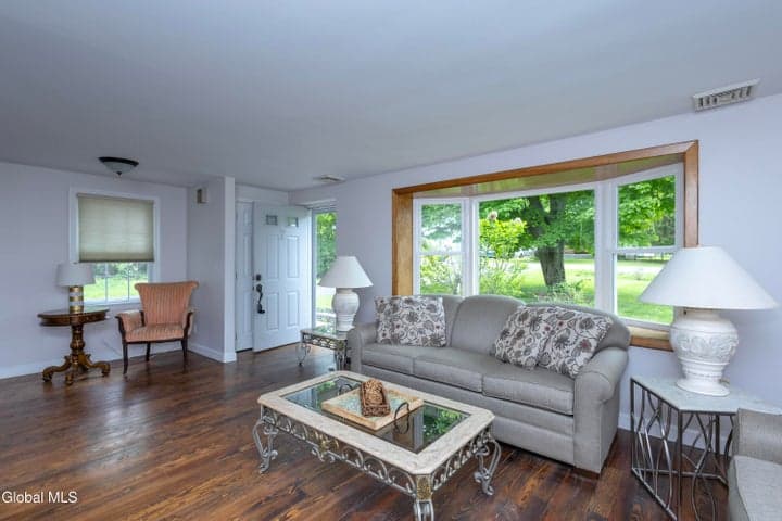1100 Sacandaga Road, Glenville, NY, photo 3