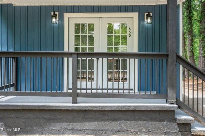 655 Fillmore Avenue, Niskayuna, NY, photo 3