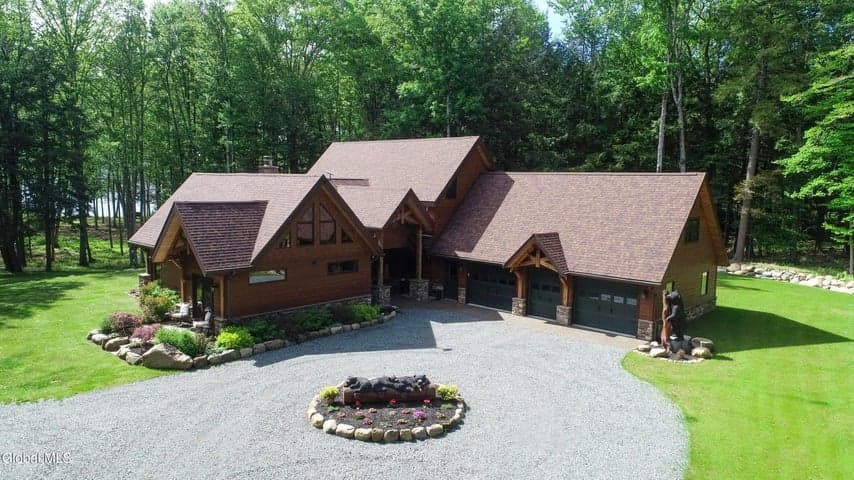 110 Elmer Brown Road, Northampton, NY