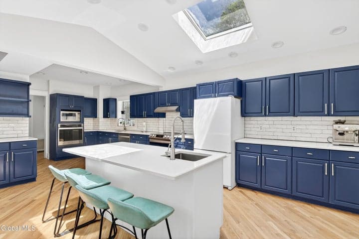 850 Mercer Street, Albany, NY, photo 5