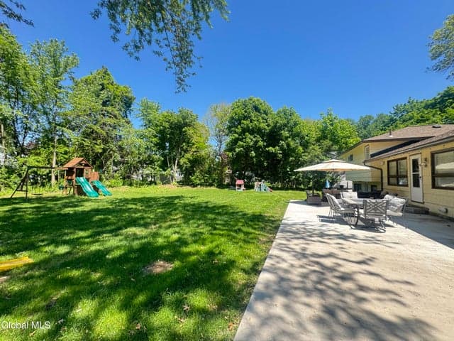 14 Rosemere Road, Ballston, NY, photo 4