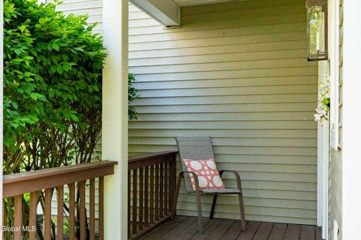 83 Pepper Lane, Saratoga Springs, NY, photo 4