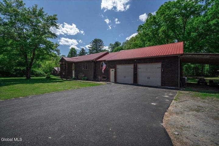 4386 Route 50, Saratoga Springs, NY, photo 2