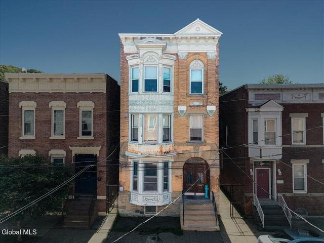 1040 5th Avenue, Troy, NY, photo 1