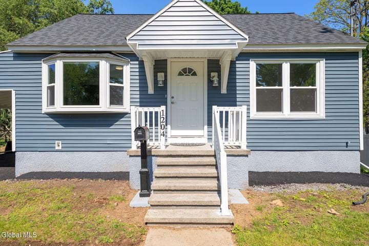 1204 Hemlock Street, Rotterdam, NY, photo 4