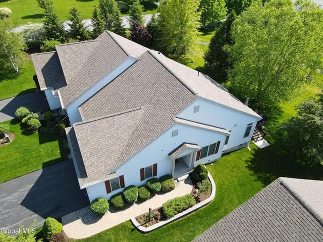 86 Meldon Circle, Queensbury, NY, photo 2