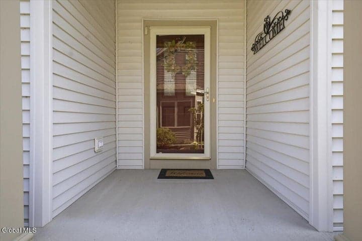 86 Meldon Circle, Queensbury, NY, photo 5