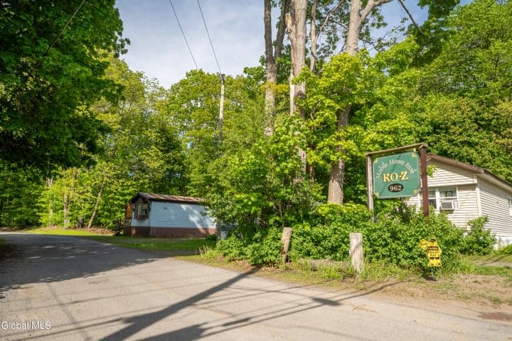 962 NY-29A, Gloversville, NY, photo 2