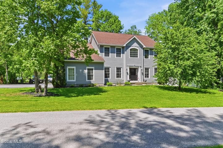 2 Magnolia Lane, Ballston, NY, photo 1