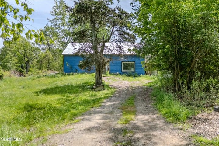 328 North Road, Poestenkill, NY, photo 4