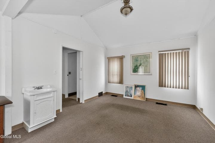 538 New Scotland Avenue, Albany, NY, photo 5