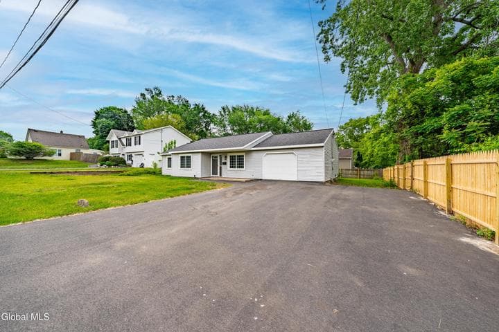 15 Barthol Street, Albany, NY, photo 3