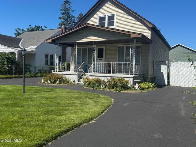 2105 Oaklawn Avenue, Rotterdam, NY, photo 3