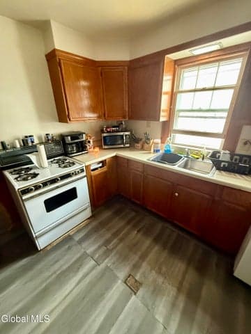 34 Center Street, Fort Edward, NY, photo 3