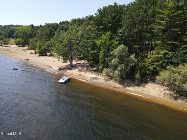 224 North Shore Road, Edinburg, NY, photo 3