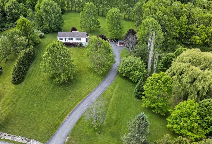 128 Valley Court, Cobleskill, NY, photo 1