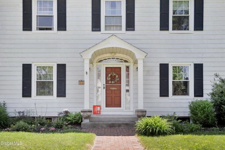 723 Sanders Avenue, Glenville, NY, photo 3