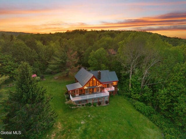 166 Lynx Drive, Fulton, NY, photo 1