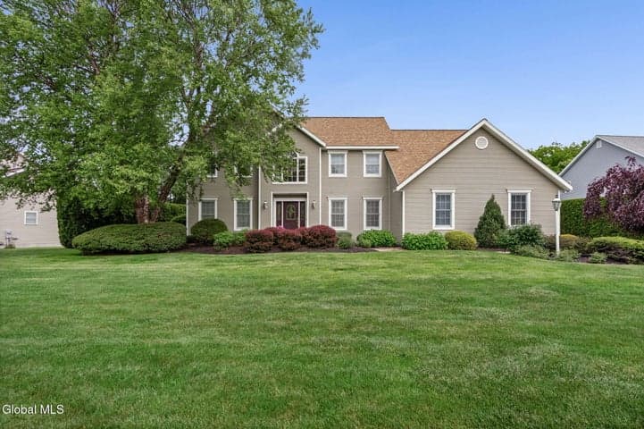 2501 Angelina Drive, Niskayuna, NY, photo 1