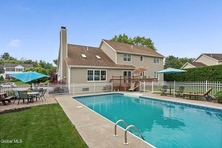 2501 Angelina Drive, Niskayuna, NY, photo 4