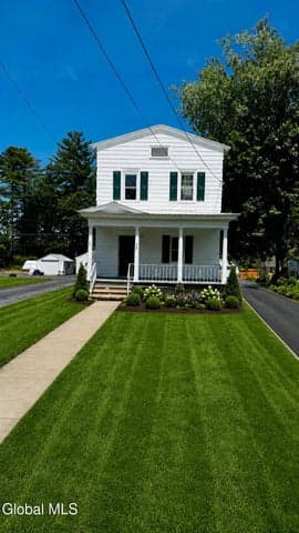 215 Palmer Avenue, Corinth, NY, photo 1